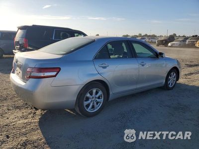 Trzecie zdjęcie samochodu z tyłu: 2011 TOYOTA CAMRY LE VIN:4T1BF3EK7BU624422 - miniatura