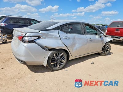 Trzecie zdjęcie samochodu z tyłu: 2025 NISSAN VERSA SR VIN:3N1CN8FV1SL820774 - miniatura