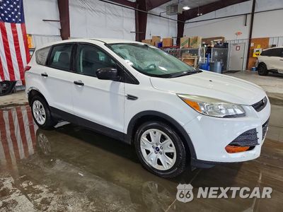 Czwarte zdjęcie samochodu z boku: 2014 FORD ESCAPE S VIN:1FMCU0F75EUC51811 - miniatura