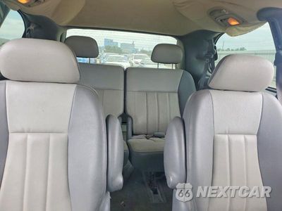 Zdjęcie 10 z 13 samochodu: 2004 DODGE GRAND CARAVAN SXT VIN:2D4GP44L34R563810 - miniatura