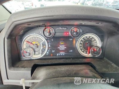 Zdjęcie 9 z 12 samochodu: 2013 RAM 1500 SLT VIN:1C6RR7GTXDS512744 - miniatura