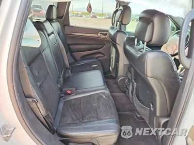 Zdjęcie 11 z 13 samochodu: 2017 JEEP GRAND CHEROKEE LAREDO VIN:1C4RJFAG6HC700828 - miniatura