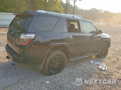 Trzecie zdjęcie samochodu z tyłu: 2017 TOYOTA 4RUNNER SR5 VIN:JTEBU5JR1H5466036 - miniatura