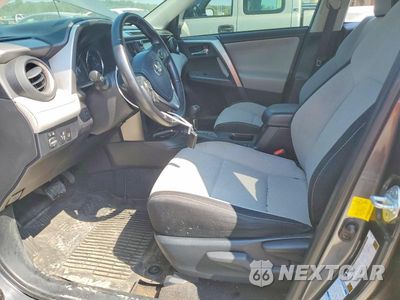 Zdjęcie 7 z 13 samochodu: 2017 TOYOTA RAV4 HYBRID XLE VIN:JTMRJREV5HD069848 - miniatura
