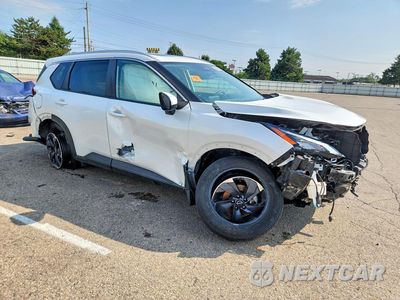 Czwarte zdjęcie samochodu z boku: 2024 NISSAN ROGUE SV VIN:JN8BT3BB0RW173855 - miniatura