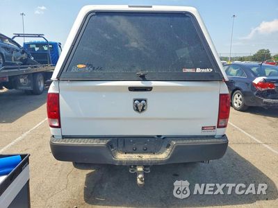 Zdjęcie 6 z 12 samochodu: 2017 RAM 1500 ST VIN:1C6RR7FG1HS798994 - miniatura