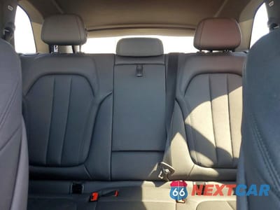 Zdjęcie 10 z 13 samochodu: 2019 BMW X5 XDRIVE40I VIN:5UXCR6C57KLL04066 - miniatura