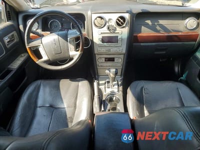 Zdjęcie 8 z 12 samochodu: 2008 LINCOLN MKZ VIN:3LNHM26T88R634569 - miniatura
