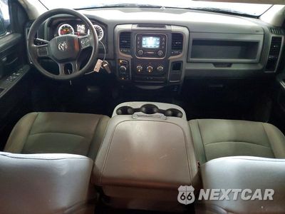 Zdjęcie 8 z 12 samochodu: 2018 RAM 1500 ST VIN:1C6RR7FTXJS145079 - miniatura