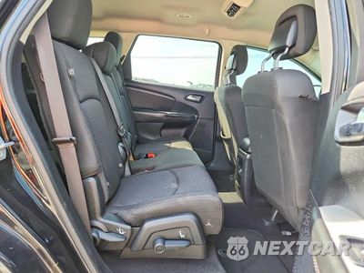 Zdjęcie 11 z 14 samochodu: 2017 DODGE JOURNEY SE VIN:3C4PDCABXHT630160 - miniatura