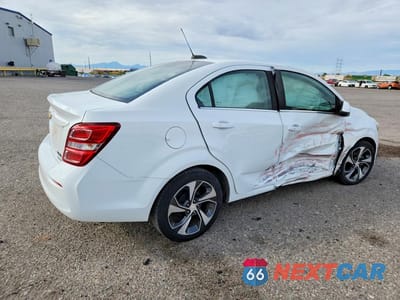 Trzecie zdjęcie samochodu z tyłu: 2018 CHEVROLET SONIC PREMIER VIN:1G1JF5SB6J4132018 - miniatura