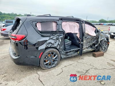 Trzecie zdjęcie samochodu z tyłu: 2025 CHRYSLER PACIFICA LIMITED VIN:2C4RC1GG4SR523747 - miniatura