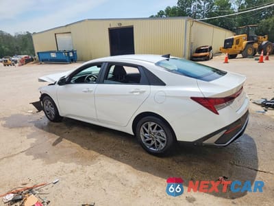 Drugie zdjęcie samochodu z przodu: 2026 HYUNDAI ELANTRA HYBRID BLUE VIN:KMHLM4DJ6TU202748 - miniatura