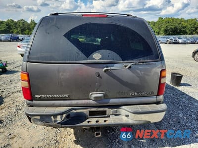 Zdjęcie 6 z 13 samochodu: 2001 CHEVROLET SUBURBAN C1500 VIN:3GNEC16T71G219031 - miniatura