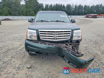Piąte zdjęcie samochodu w środku: 2002 CADILLAC ESCALADE LUXURY VIN:1GYEK63N12R162142 - miniatura