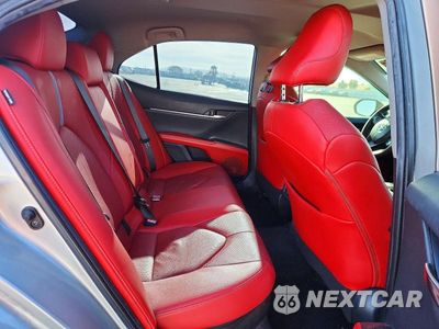 Zdjęcie 10 z 12 samochodu: 2021 TOYOTA CAMRY XSE VIN:4T1K31AK3MU020002 - miniatura