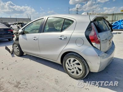 Drugie zdjęcie samochodu z przodu: 2015 TOYOTA PRIUS C ONE VIN:JTDKDTB30F1578186 - miniatura