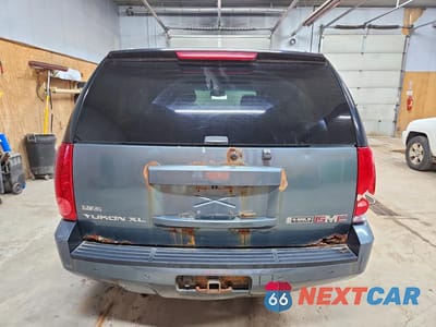 Zdjęcie 6 z 13 samochodu: 2009 GMC YUKON XL K1500 SLE VIN:1GKFK26349R205710 - miniatura