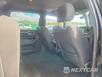 Zdjęcie 10 z 12 samochodu: 2023 RAM 1500 BIG HORN/LONE STAR VIN:1C6RREFT7PN640433 - miniatura