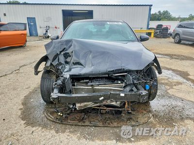 Piąte zdjęcie samochodu w środku: 2024 KIA FORTE GT LINE VIN:3KPF54AD8RE808847 - miniatura