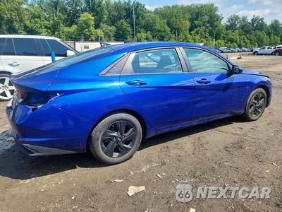 Trzecie zdjęcie samochodu z tyłu: 2023 HYUNDAI ELANTRA SEL VIN:KMHLM4AG9PU407107 - miniatura