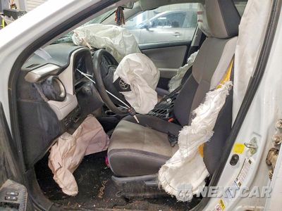 Zdjęcie 7 z 14 samochodu: 2015 TOYOTA RAV4 XLE VIN:2T3RFREV4FW287233 - miniatura