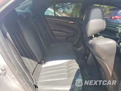 Zdjęcie 10 z 12 samochodu: 2014 CHRYSLER 300 S VIN:2C3CCABG3EH357099 - miniatura