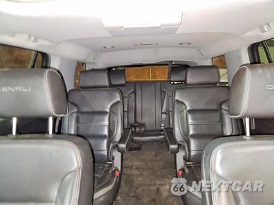 Zdjęcie 10 z 13 samochodu: 2018 GMC YUKON DENALI VIN:1GKS2CKJ8JR323191 - miniatura