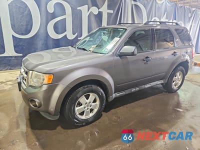 2012 FORD ESCAPE XLT 1FMCU9DG1CKB40513 - główne zdjęcie licytacji z USA - miniatura