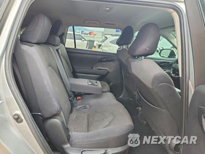Zdjęcie 10 z 12 samochodu: 2021 TOYOTA HIGHLANDER LE VIN:5TDBZRBH2MS120407 - miniatura
