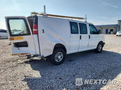 Trzecie zdjęcie samochodu z tyłu: 2014 CHEVROLET EXPRESS G2500 VIN:1GCWGFCA2E1116055 - miniatura