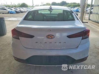 Zdjęcie 6 z 13 samochodu: 2019 HYUNDAI ELANTRA SEL VIN:5NPD84LF5KH459368 - miniatura