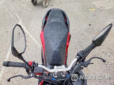 Piąte zdjęcie samochodu w środku: 2023 HONDA ADV150 A VIN:MLHKF3856P5200223 - miniatura
