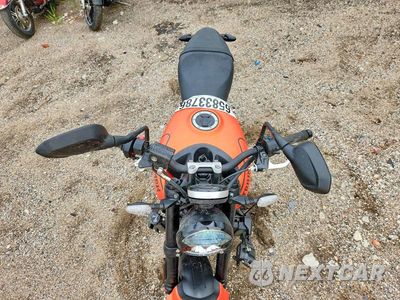 Piąte zdjęcie samochodu w środku: 2023 TRIUMPH MOTORCYCLE TRIDENT 660 VIN:SMTL10UL3PTBH3616 - miniatura