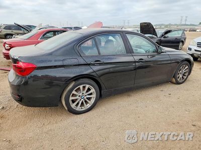 Trzecie zdjęcie samochodu z tyłu: 2016 BMW 320 XI VIN:WBA8E5G56GNU22173 - miniatura