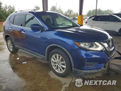 Czwarte zdjęcie samochodu z boku: 2018 NISSAN ROGUE SV VIN:KNMAT2MT1JP512113 - miniatura