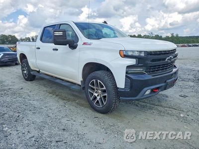 Czwarte zdjęcie samochodu z boku: 2020 CHEVROLET SILVERADO K1500 LT TRAIL BOSS VIN:3GCPYFED7LG310216 - miniatura
