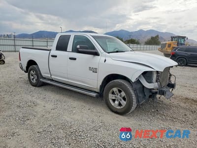 Czwarte zdjęcie samochodu z boku: 2019 RAM 1500 CLASSIC TRADESMAN VIN:1C6RR7FGXKS632769 - miniatura