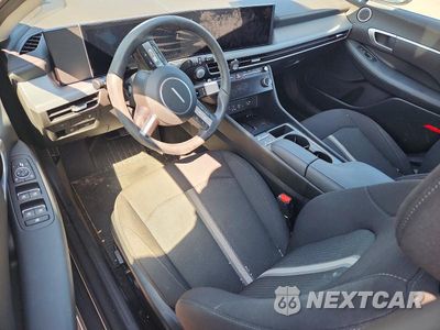 Zdjęcie 8 z 13 samochodu: 2026 HYUNDAI SONATA SEL SPORT VIN:KMHL64JA3TA552290 - miniatura