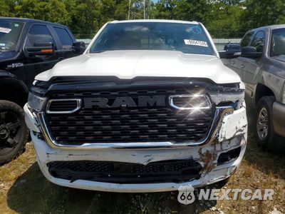 Piąte zdjęcie samochodu w środku: 2025 RAM 1500 BIG HORN VIN:1C6RRFFG8SN684328 - miniatura
