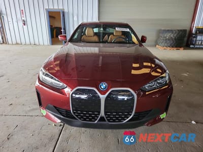 Piąte zdjęcie samochodu w środku: 2023 BMW I4 EDRIVE 40 VIN:WBY73AW02PFN84054 - miniatura