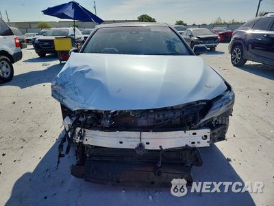 Piąte zdjęcie samochodu w środku: 2022 TOYOTA CAMRY XSE VIN:4T1K31AK3NU041045 - miniatura