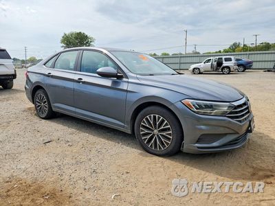 Czwarte zdjęcie samochodu z boku: 2019 VOLKSWAGEN JETTA S VIN:3VWC57BU8KM162219 - miniatura