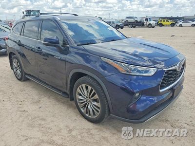 Czwarte zdjęcie samochodu z boku: 2021 TOYOTA HIGHLANDER HYBRID PLATINUM VIN:5TDFARAH7MS008597 - miniatura