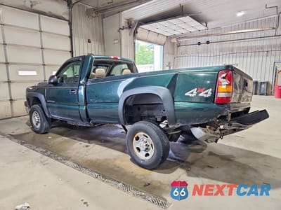Drugie zdjęcie samochodu z przodu: 2001 CHEVROLET SILVERADO K2500 HEAVY DUTY VIN:1GCHK24G41E252340 - miniatura