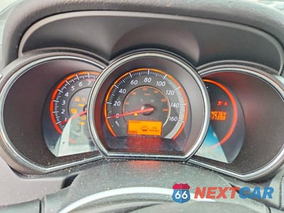Zdjęcie 9 z 13 samochodu: 2010 NISSAN MURANO S VIN:JN8AZ1MW5AW123780 - miniatura