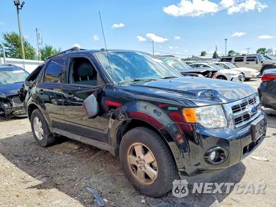 Czwarte zdjęcie samochodu z boku: 2012 FORD ESCAPE XLT VIN:1FMCU9D7XCKA32438 - miniatura