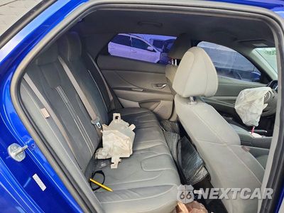 Zdjęcie 10 z 12 samochodu: 2024 HYUNDAI ELANTRA SEL VIN:KMHLM4DG1RU754347 - miniatura
