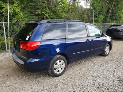 Trzecie zdjęcie samochodu z tyłu: 2007 TOYOTA SIENNA XLE 7-PASSENGER VIN:5TDZK22C97S060466 - miniatura