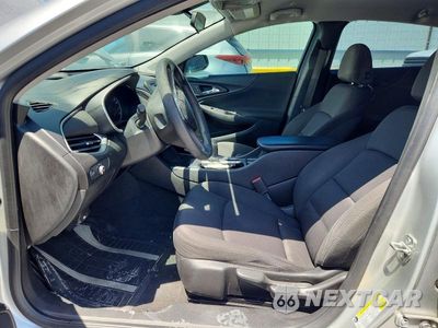 Zdjęcie 7 z 12 samochodu: 2018 CHEVROLET MALIBU LS VIN:1G1ZB5ST9JF288064 - miniatura